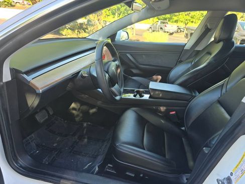 Used 2020 Tesla Model 3 Long Range AWD/4WD image 13