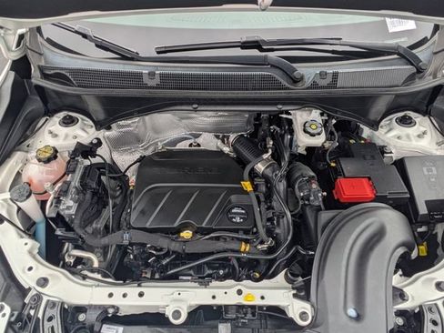 Used 2023 Buick Encore GX Preferred w/ Cold Weather Comfort Package FWD image 33
