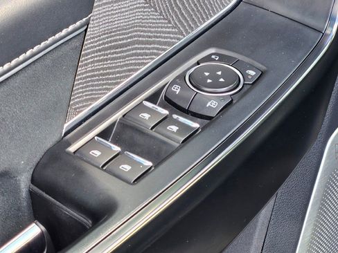 Used 2022 Ford F150 Platinum w/ Equipment Group 701A High image 19