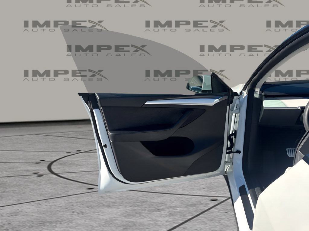 Used 2022 Tesla Model Y Performance AWD/4WD image 26