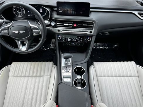 Used 2025 Genesis G70 2.5T w/ Sport Prestige Package image 14