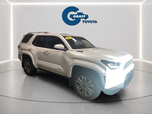 Used 2025 Toyota 4Runner Limited image 10