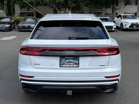 Used 2019 Audi Q8 Prestige w/ Adaptive Chassis Package AWD/4WD image 17