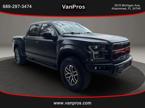 Used 2017 Ford F150 Raptor w/ Equipment Group 802A Luxury AWD/4WD image 7