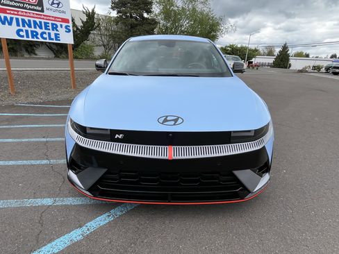 Used 2025 Hyundai Ioniq 5 N AWD/4WD image 8
