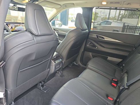 Certified 2026 INFINITI QX60 Luxe w/ Cargo Package image 12