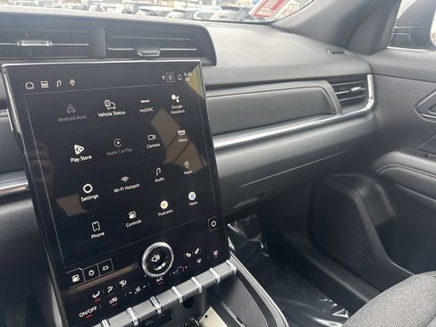 Used 2025 GMC Terrain Elevation image 22