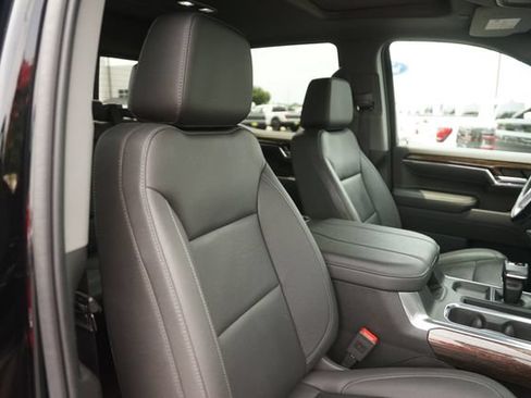 Used 2023 GMC Sierra 1500 Elevation w/ Elevation Premium Package AWD/4WD image 20
