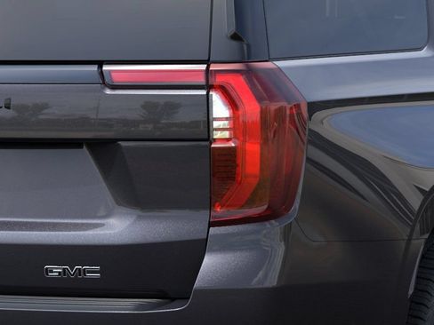 New 2026 GMC Yukon XL Denali Ultimate AWD/4WD image 11