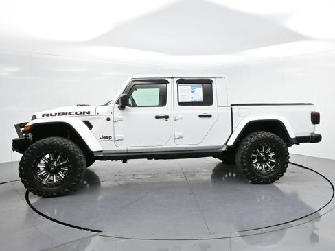 Used 2021 Jeep Gladiator Rubicon AWD/4WD image 4