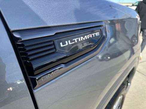 Used 2023 GMC Sierra 1500 Denali Ultimate image 32