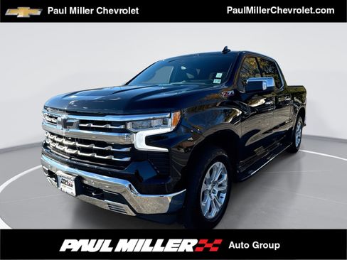 Used 2022 Chevrolet Silverado 1500 LTZ w/ LTZ Premium Package image 1