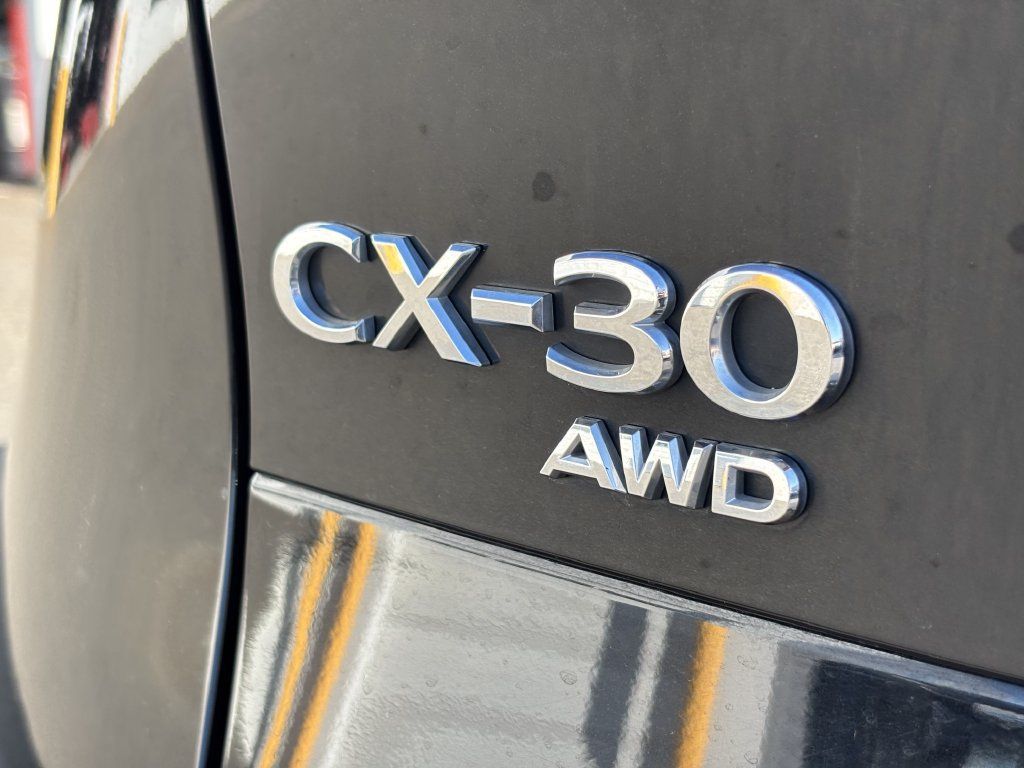 Used 2024 MAZDA CX-30 AWD 2.5 S w/ Select Sport Pkg image 11