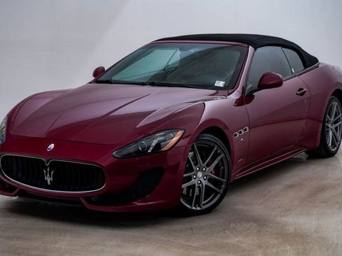 Used 2016 Maserati GranTurismo Sport image 7