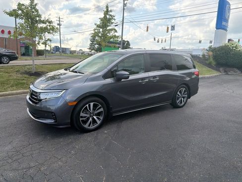 Used 2023 Honda Odyssey Touring image 8