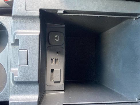 Used 2018 MAZDA CX-5 Touring w/ Preferred Equipment Package image 39