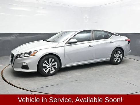 Used 2021 Nissan Altima 2.5 S FWD image 3