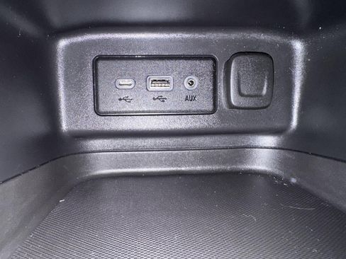 Certified 2019 Chevrolet Equinox LT AWD/4WD image 30