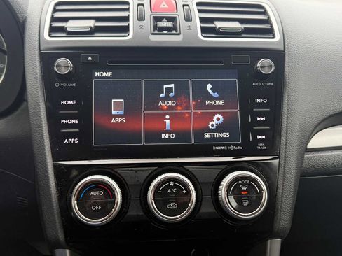 Used 2018 Subaru Forester 2.5i Premium w/ All-Weather Package image 24