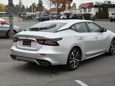 Used 2023 Nissan Maxima SV w/ Floor Mat Group image 8