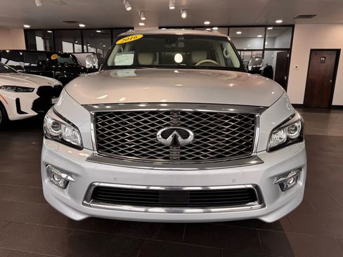 Used 2016 INFINITI QX80 4WD w/ Deluxe Technology Package image 8