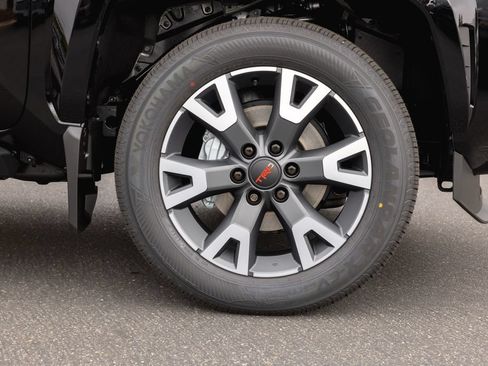New 2026 Toyota 4Runner TRD Sport Premium AWD/4WD image 4
