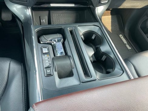 Used 2022 Ford F150 Lariat w/ Equipment Group 502A High AWD/4WD image 16