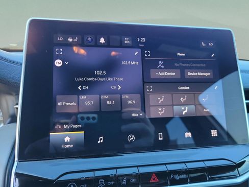 Used 2024 Jeep Compass Limited image 27