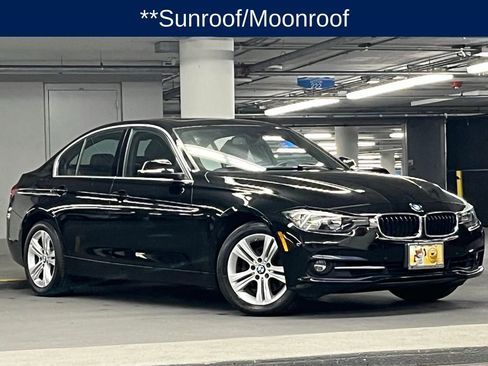 Used 2017 BMW 330i xDrive Sedan AWD/4WD image 4