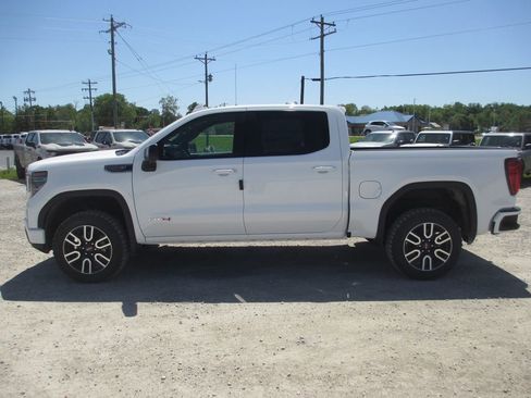 New 2026 GMC Sierra 1500 AT4 w/ AT4 Premium Package AWD/4WD image 10