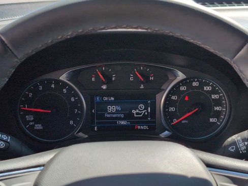 Used 2023 Chevrolet Equinox LT w/ Driver Convenience Package image 18