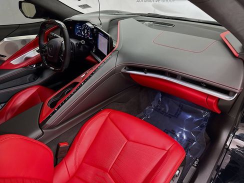 Used 2025 Chevrolet Corvette Z06 RWD image 27