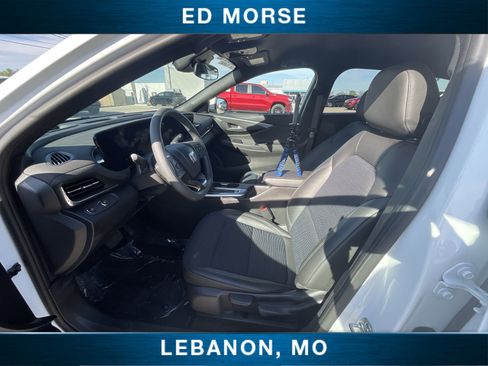 Used 2025 Buick Envista Preferred FWD image 18