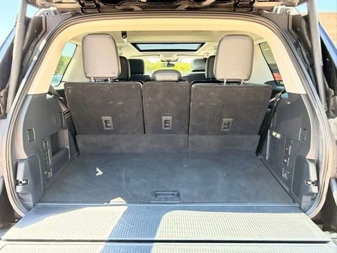 Used 2025 Ford Expedition Platinum AWD/4WD image 15