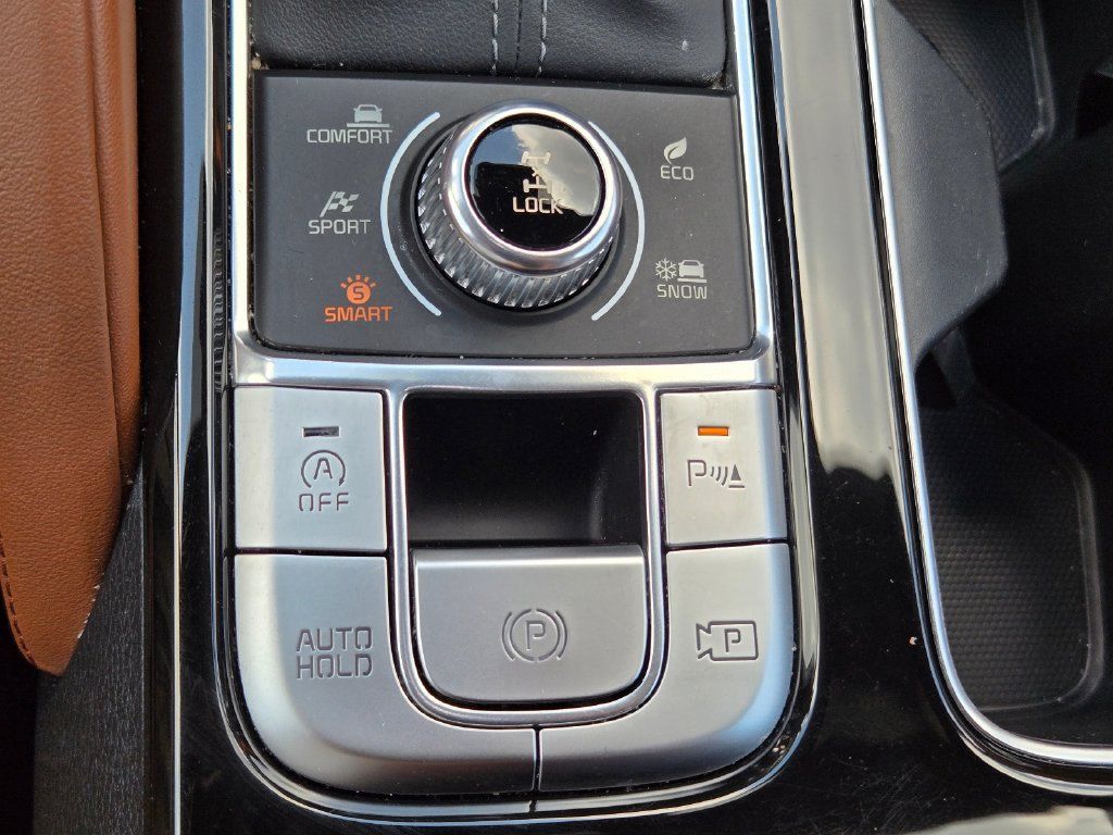 Certified 2025 Kia Telluride SX Prestige X-Pro AWD/4WD image 30