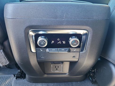 Certified 2026 GMC Yukon Denali w/ Sun & Power Step Package AWD/4WD image 12