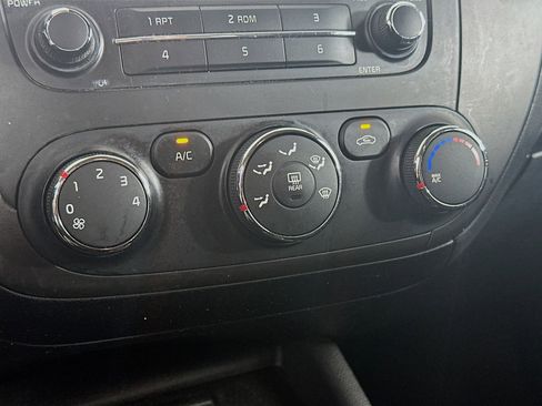 Used 2016 Kia Forte LX FWD image 22