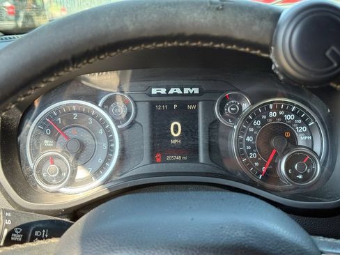 Used 2019 RAM 1500 Big Horn AWD/4WD image 19