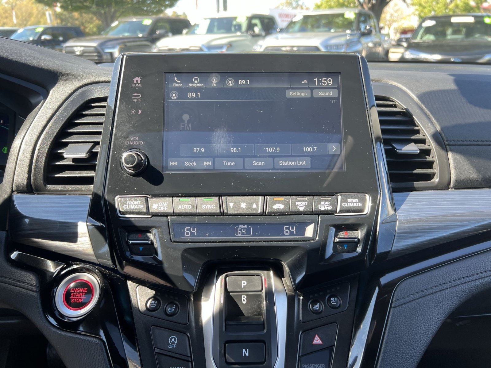 Used 2023 Honda Odyssey Elite image 18