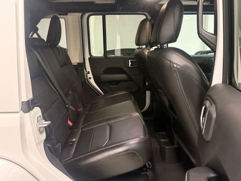 Used 2023 Jeep Wrangler Unlimited Sahara w/ Cold Weather Group image 20