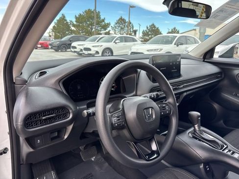Certified 2026 Honda HR-V LX image 17