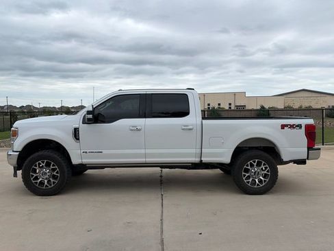 Used 2022 Ford F250 Lariat w/ Lariat Ultimate Package AWD/4WD image 6