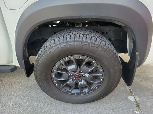 Used 2024 Nissan Frontier PRO-4X w/ Pro Premium Package image 6