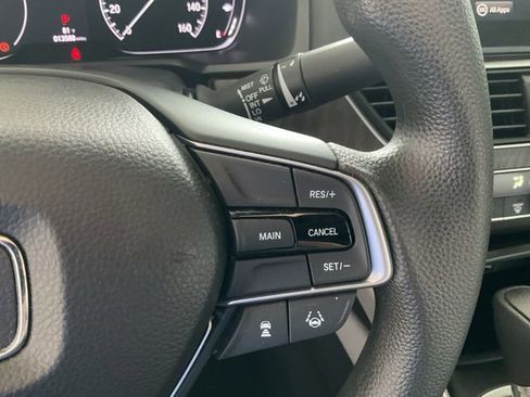Used 2019 Honda Accord EX image 11