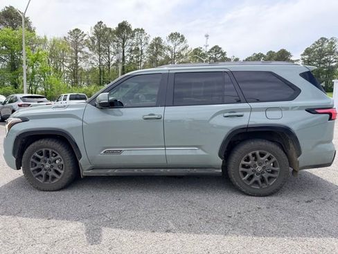 Used 2025 Toyota Sequoia Platinum image 6