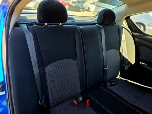 Used 2014 Nissan Versa SV FWD image 42
