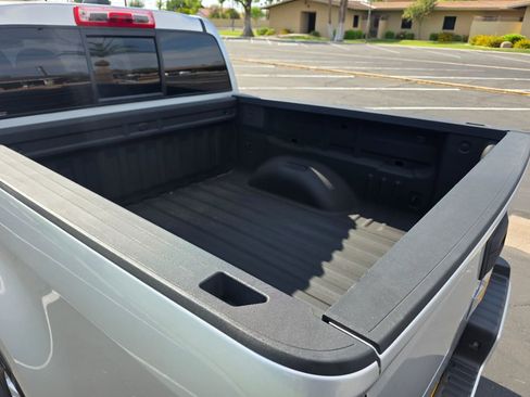 Used 2016 Chevrolet Colorado LT w/ LT Convenience Package image 11