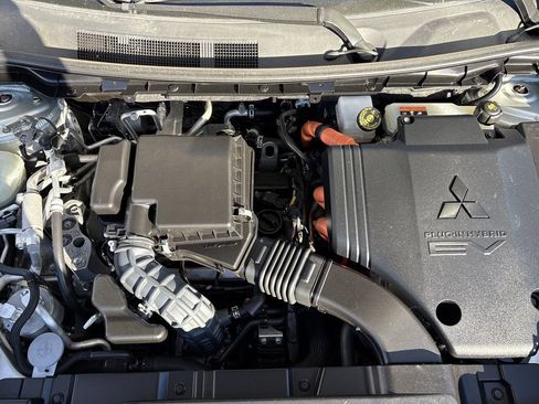 Used 2023 Mitsubishi Outlander SEL 40th Anniversary image 33