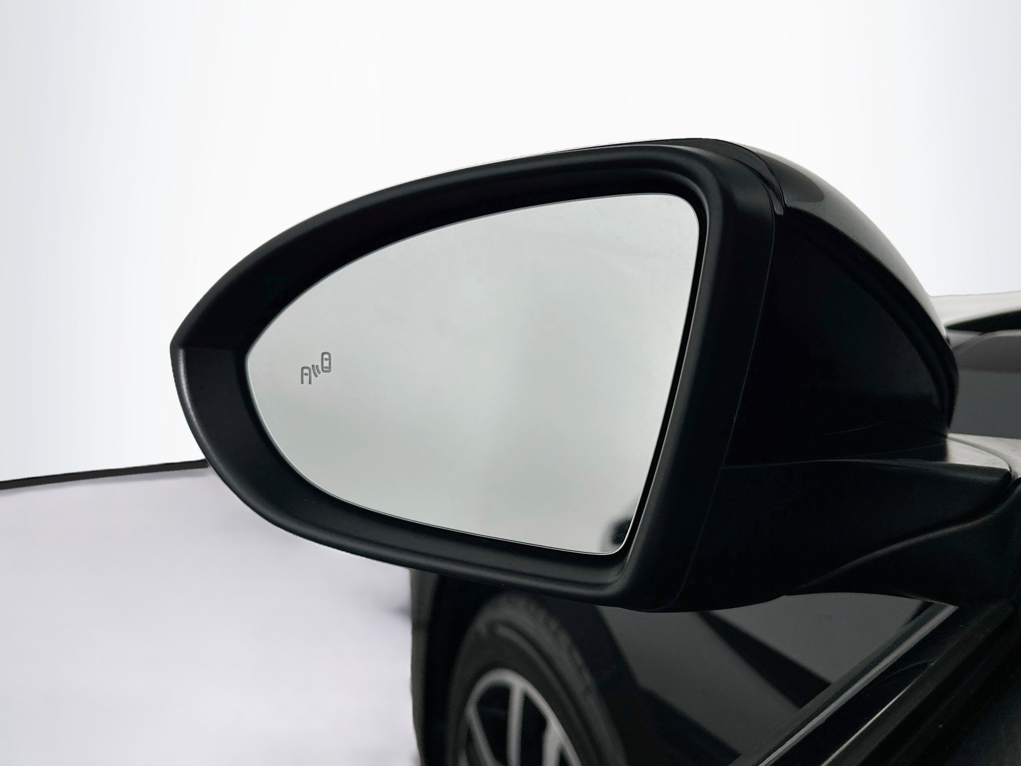 Used 2025 Volkswagen Jetta SE FWD image 16