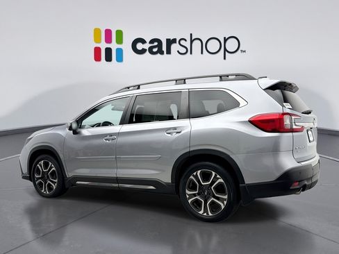 Used 2023 Subaru Ascent Limited w/ Technology Package AWD/4WD image 3